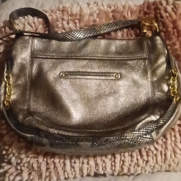 B Makowsky crossbody - Picture 2 of 10